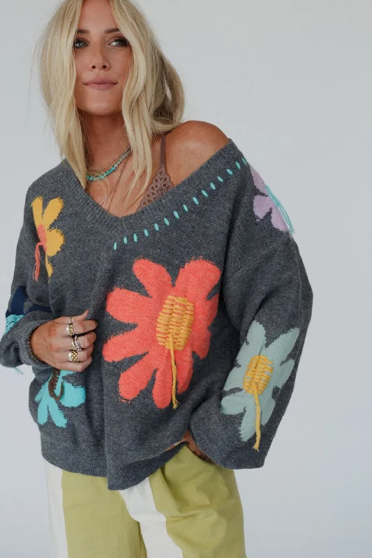 pullover sweater neutral red -Good Mood Flower Print Sweater - Charcoal