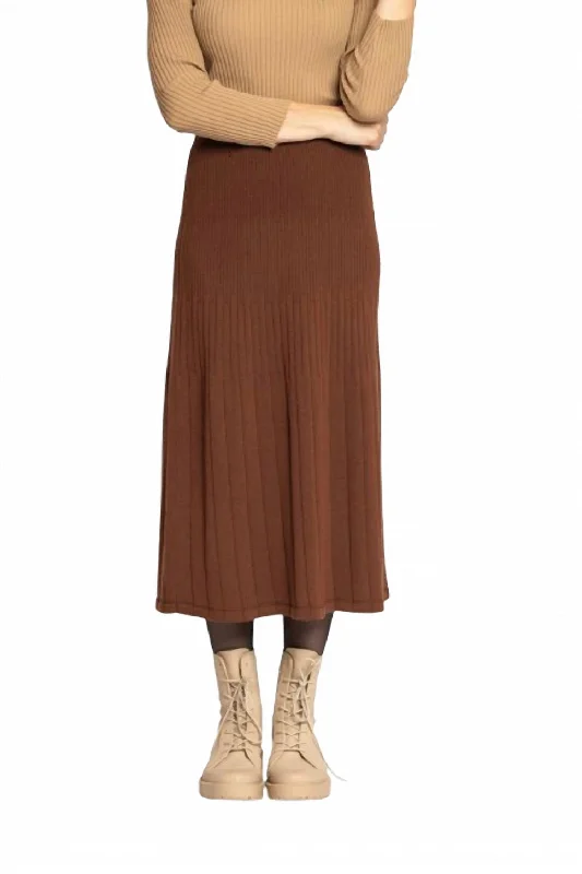 maroon A-line skirts vibrant -Solid Skirt In Tabacco